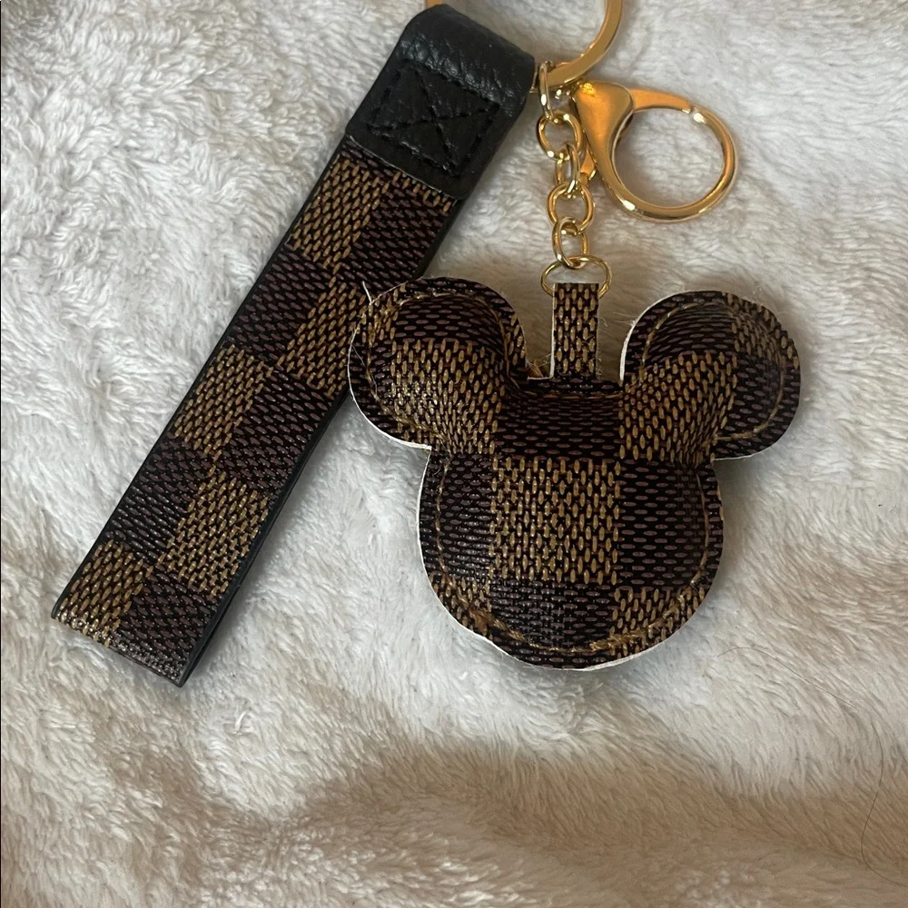 Minnie Mouse Checkered Brown with Gold luxury Keychain purse bag charm nwt